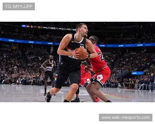 约基奇助攻篮板双榜第一，MVP级表现持续